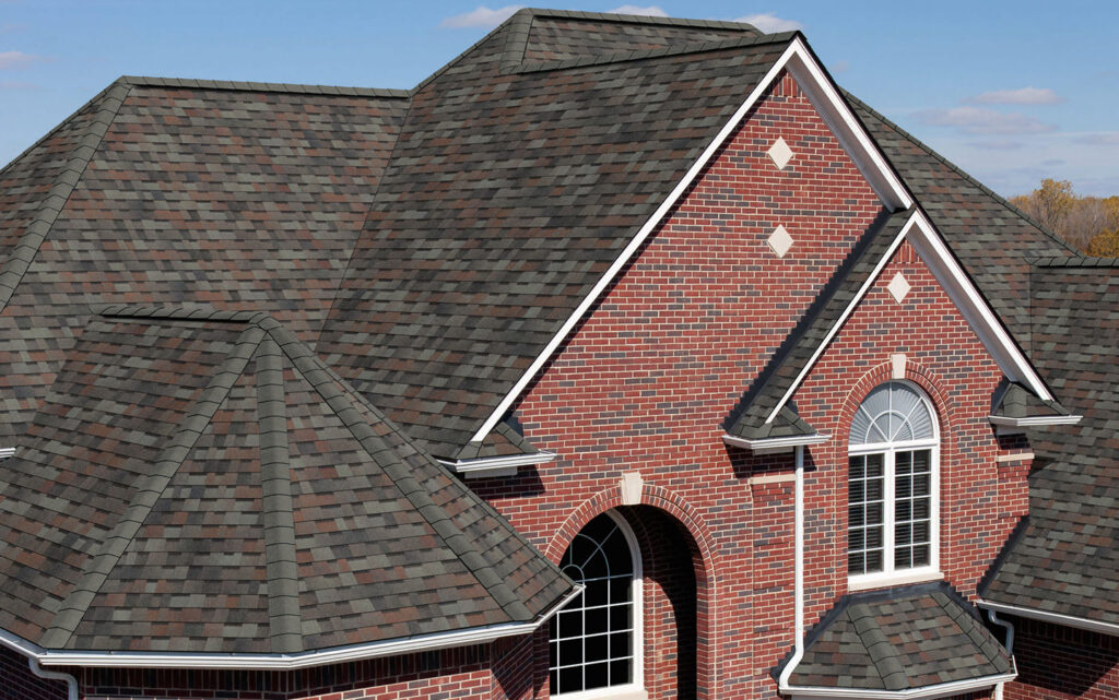 Colonial Slate Duration Shingle Owens Corning on a Home