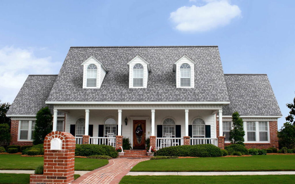 Sierra Gray Duration Shingle Owens Corning on a Home